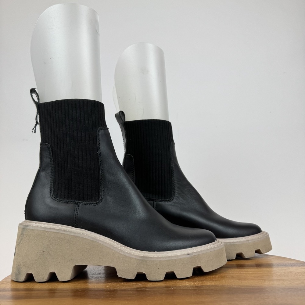 Womens Dolce Vita Hoven H2O Black Leather Lug Sole Platform Chelsea Boots Sz 9.5